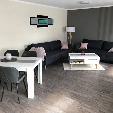 Ferien-/monteurwohnung Esseln Apartment *